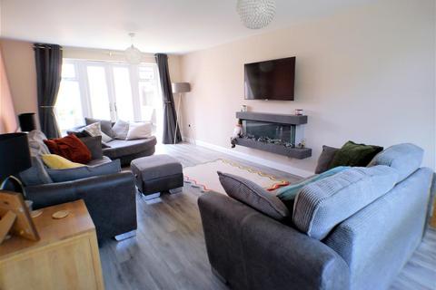 6 bedroom detached house for sale, Cowdell Grove, Bingham