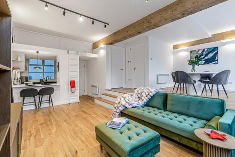 2 bedroom apartment to rent, Penfold Street, London, NW8