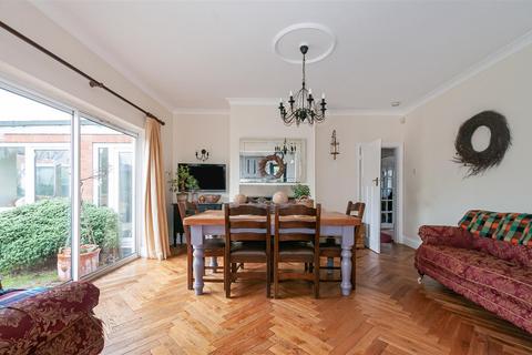 4 bedroom detached house for sale, Hook Road, Goole