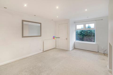 2 bedroom terraced house to rent, Highwood Place, Eckington, S21