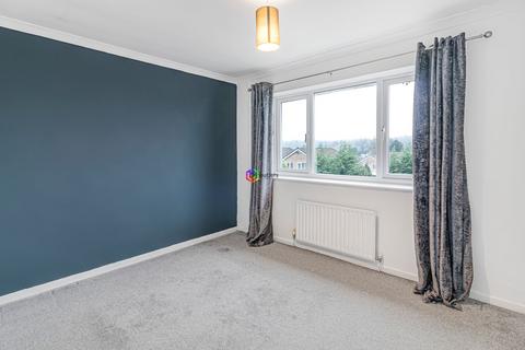 2 bedroom terraced house to rent, Highwood Place, Eckington, S21