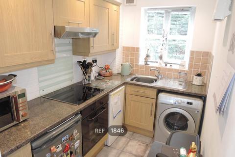 2 bedroom maisonette to rent, Moreland Court, Glenway Close, Great Horkesley, Colchester, CO6 4HB