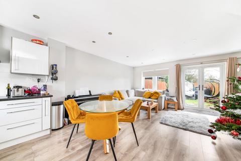 2 bedroom terraced house for sale, The Cutting, Brockholes, HD9