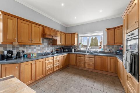 undefined, Queens Road, Sketty, Swansea, SA2