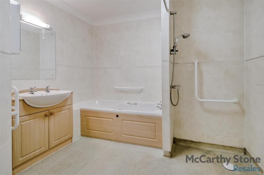 8673356-interior09.jpg