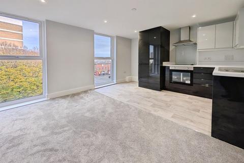 1 bedroom flat to rent, Canal Walk, Southampton SO14