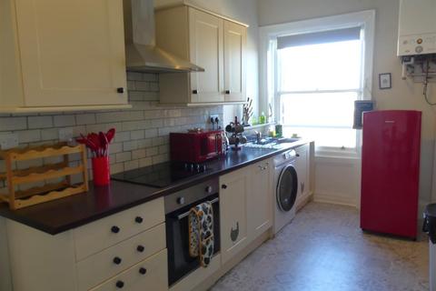 3 bedroom apartment to rent, The Grove, Ilkley LS29