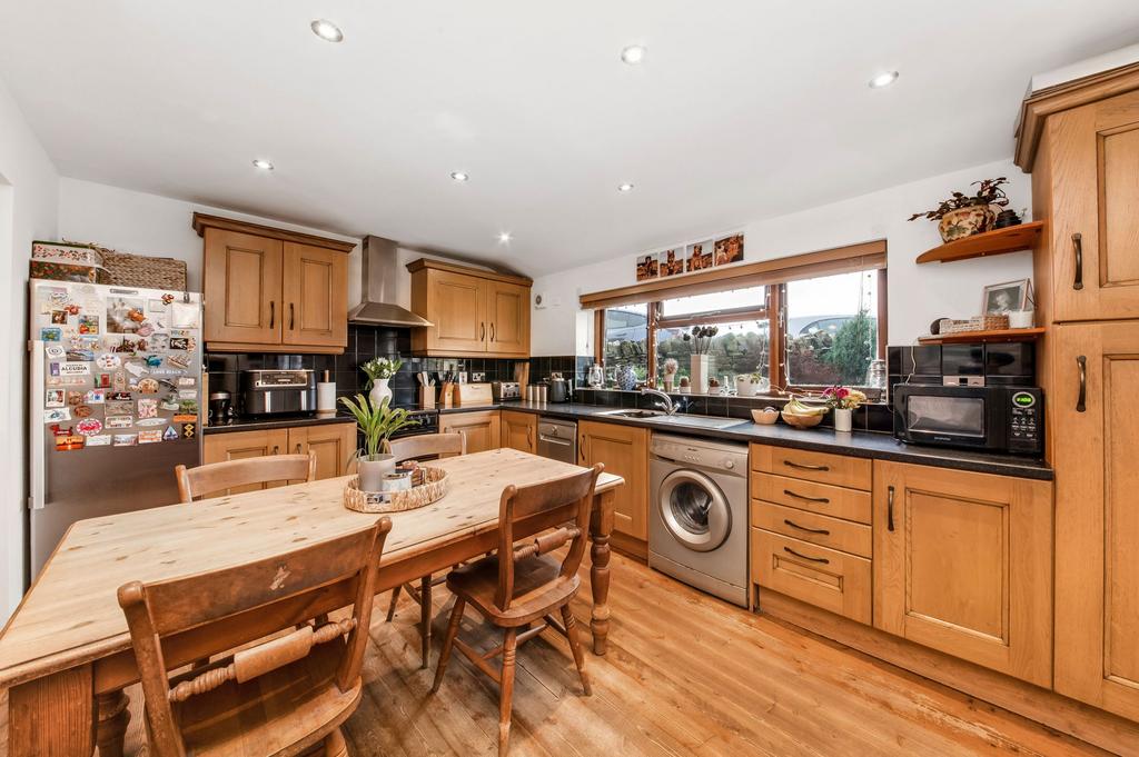 Open plan dining kitchen