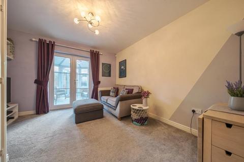 2 bedroom semi-detached house for sale, Waterford Road,  Witney,  OX28
