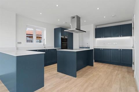 5 bedroom detached house for sale, Stunning Corner Plot with Reaching Field Views