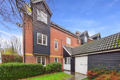 Gould Close, Newbury, Berkshire, RG14
