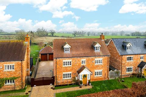 5 bedroom detached house for sale, Lacemakers Close, East Claydon, Buckinghamshire, MK18