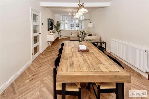 3 bedroom semi-detached house for sale, Shalford Road, Solihull