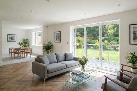 3 bedroom detached house for sale, Woodland View Lodge, Woodlands Avenue, Holmfirth HD9