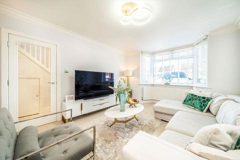 3 bedroom semi-detached house for sale, Hospital Bridge Road, Twickenham TW2