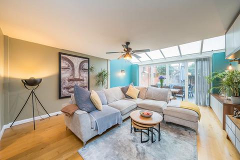 3 bedroom semi-detached house for sale, Churchview Road, Twickenham TW2
