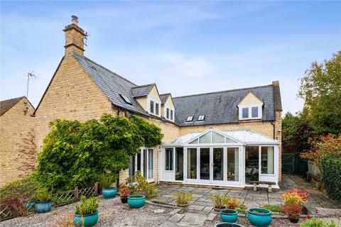 undefined, The Paddocks, Bourton-on-the-Water, Cheltenham, Gloucestershire, GL54