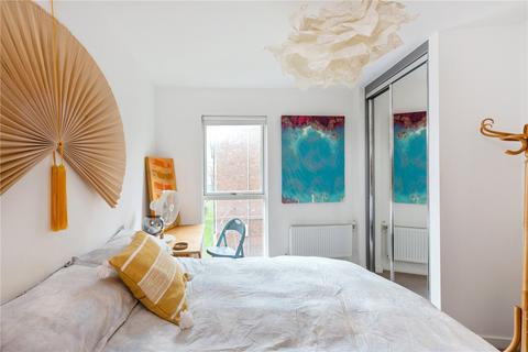 3 bedroom apartment for sale, Atkins Square, Dalston Lane, London, E8