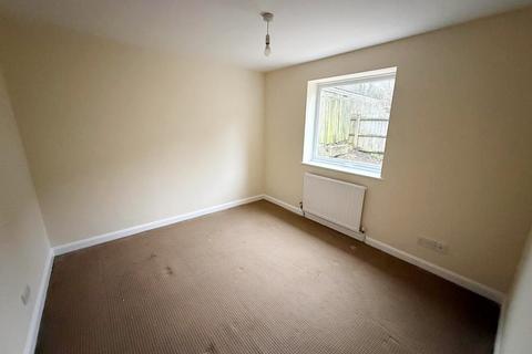 2 bedroom ground floor flat to rent, Spring Road, Suffolk IP4