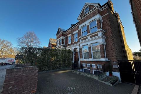 1 bedroom apartment for sale, Thurlow Park Road, Dulwich, London, SE21