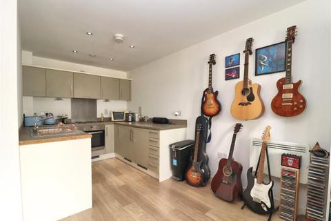 Studio to rent, Cardinal Place, Woking GU22