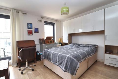 Studio to rent, Cardinal Place, Woking GU22