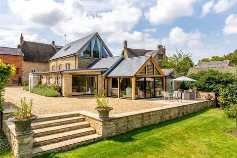 5 bedroom detached house for sale, Boughton Terrace, Evenley, South Northamptonshire, NN13