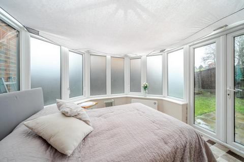 2 bedroom terraced house for sale, Lightwater,  Surrey,  GU18