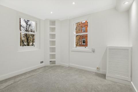 1 bedroom apartment for sale, Nevern Square, Earls Court, London, SW5