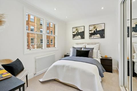 1 bedroom apartment for sale, Nevern Square, Earls Court, London, SW5