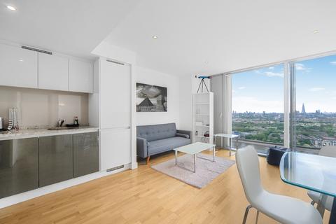 1 bedroom apartment to rent, Landmark East Tower, Marsh Wall E14