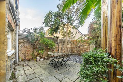 1 bedroom flat for sale, Aslett Street, London SW18