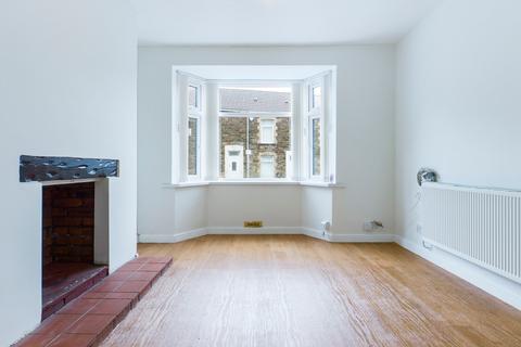 3 bedroom terraced house to rent, Morfydd Street, Morriston, Swansea, SA6