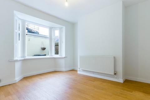 3 bedroom terraced house to rent, Morfydd Street, Morriston, Swansea, SA6