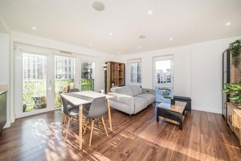 2 bedroom flat for sale, Enterprise Way, London SW18