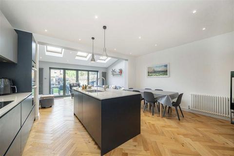 5 bedroom house for sale, Claremont Road, Teddington TW11