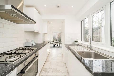 2 bedroom house for sale, School House Lane, Teddington TW11