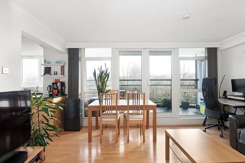 2 bedroom flat for sale, Greenwich Heights