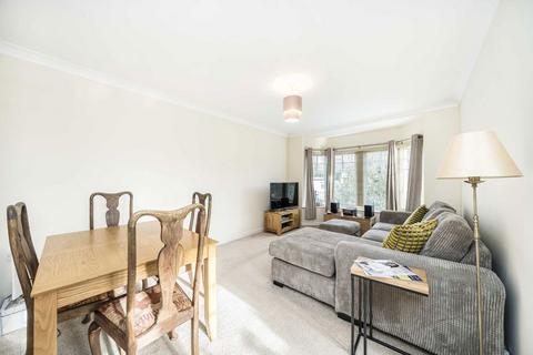 1 bedroom flat for sale, Heathlands Close, Sunbury-On-Thames TW16