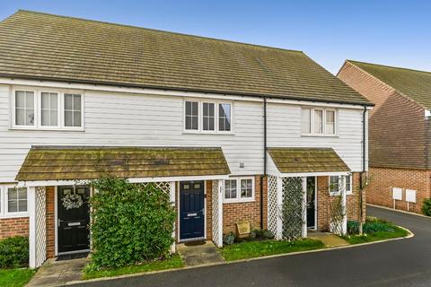 2 bedroom terraced house for sale - Nuthatch Drive, Finberry, Ashford, Kent, TN25