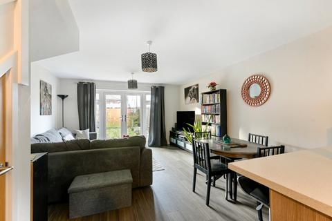 2 bedroom terraced house for sale, Nuthatch Drive, Finberry, Ashford, Kent, TN25
