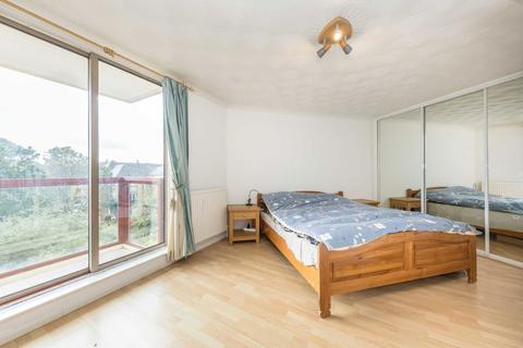 1 bedroom flat for sale, Asher Way, London E1W