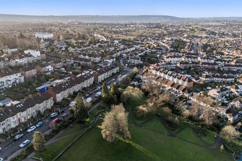 3 bedroom terraced house for sale, Sylvia Avenue, Knowle, Bristol