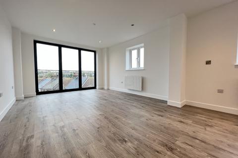 2 bedroom flat to rent, Millers Hill, Ramsgate, Kent, CT11