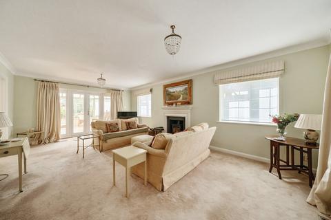 6 bedroom detached house for sale, Eghams Close, Knotty Green, Beaconsfield, HP9
