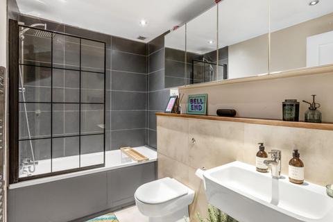 1 bedroom flat for sale, Sunderland Road, Forest Hill, London, SE23