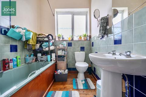 1 bedroom flat to rent, Byron Road, Worthing, West Sussex, BN11
