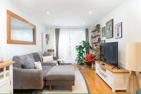 2 bedroom apartment for sale, Worcester Close, Anerley, London, SE20