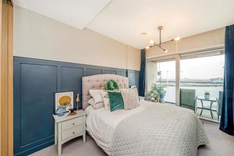 1 bedroom flat for sale, Cutter Lane, London SE10