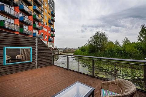 2 bedroom flat for sale, Renaissance Walk, London SE10